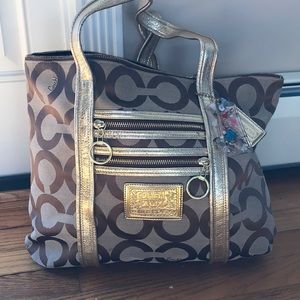 Coach Bag - Poppy series